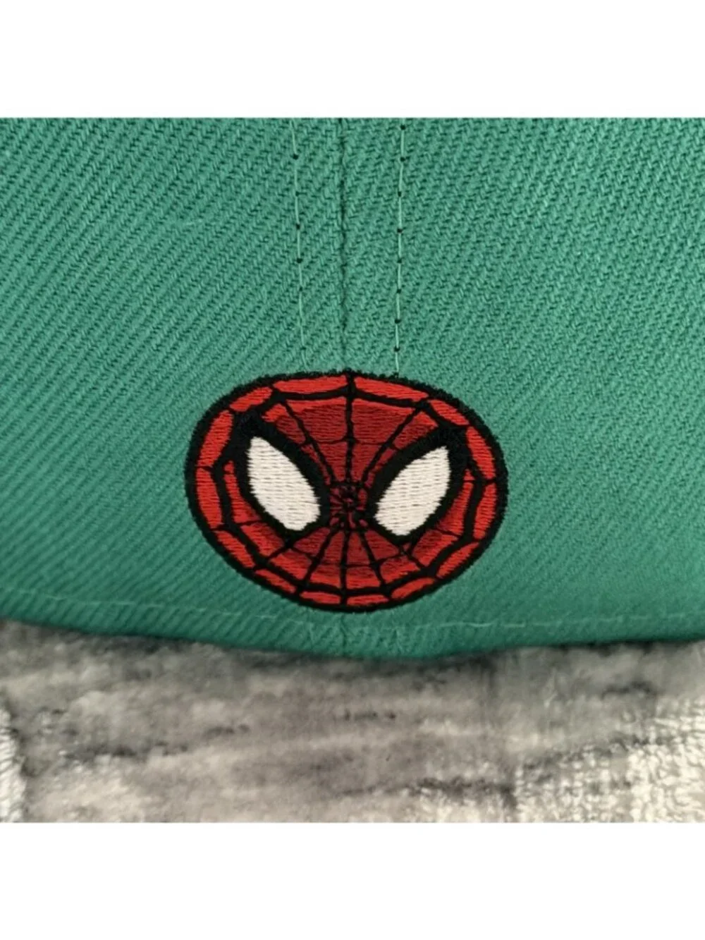 Headgear Classics Spider-Man Into The Spider-Verse Fitted Hat Size 7 Teal Black